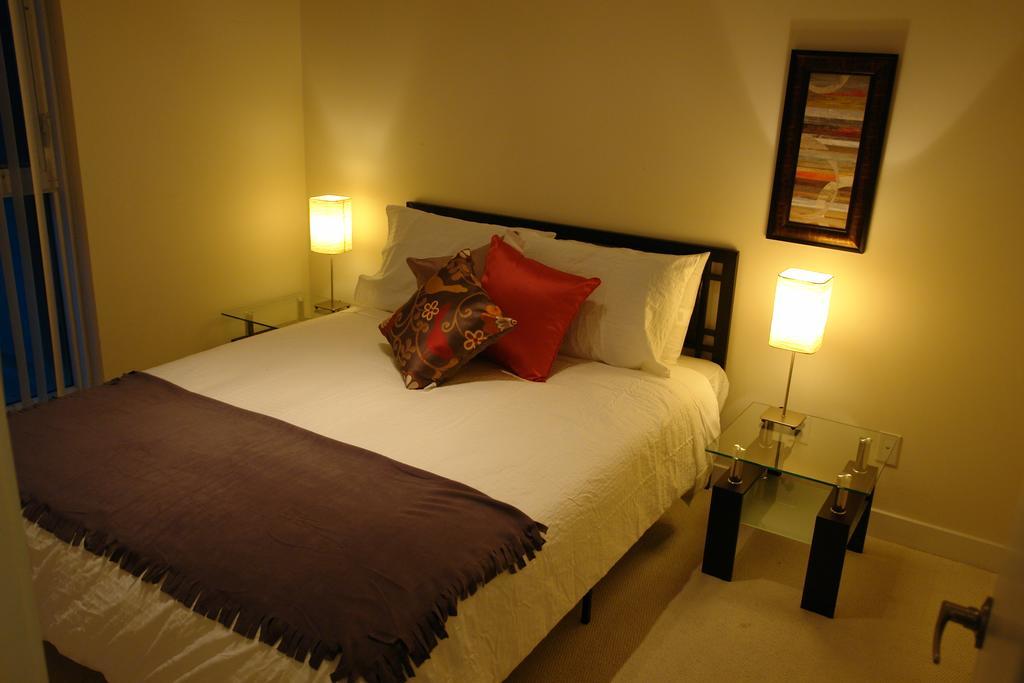 Goodwood Suites Mississauga Rum bild