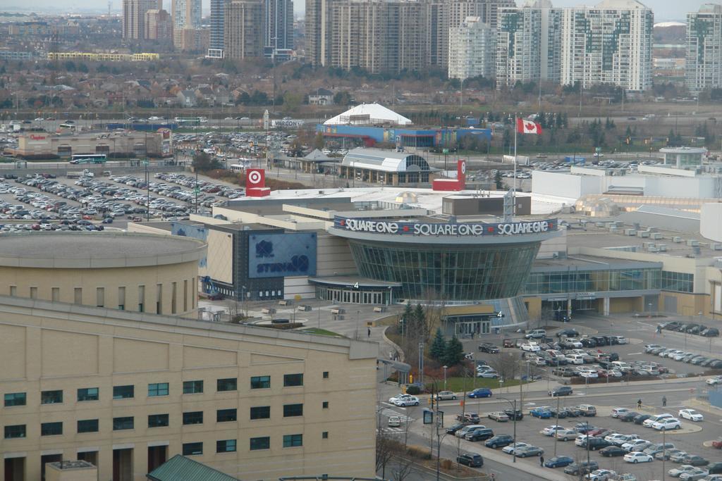 Goodwood Suites Mississauga Exteriör bild