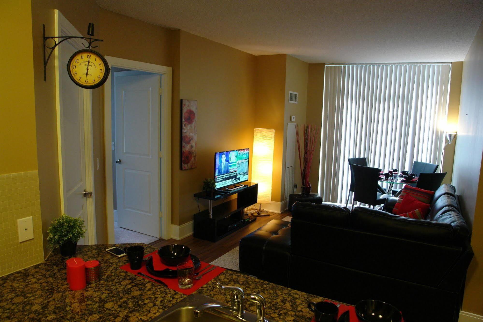 Goodwood Suites Mississauga Exteriör bild