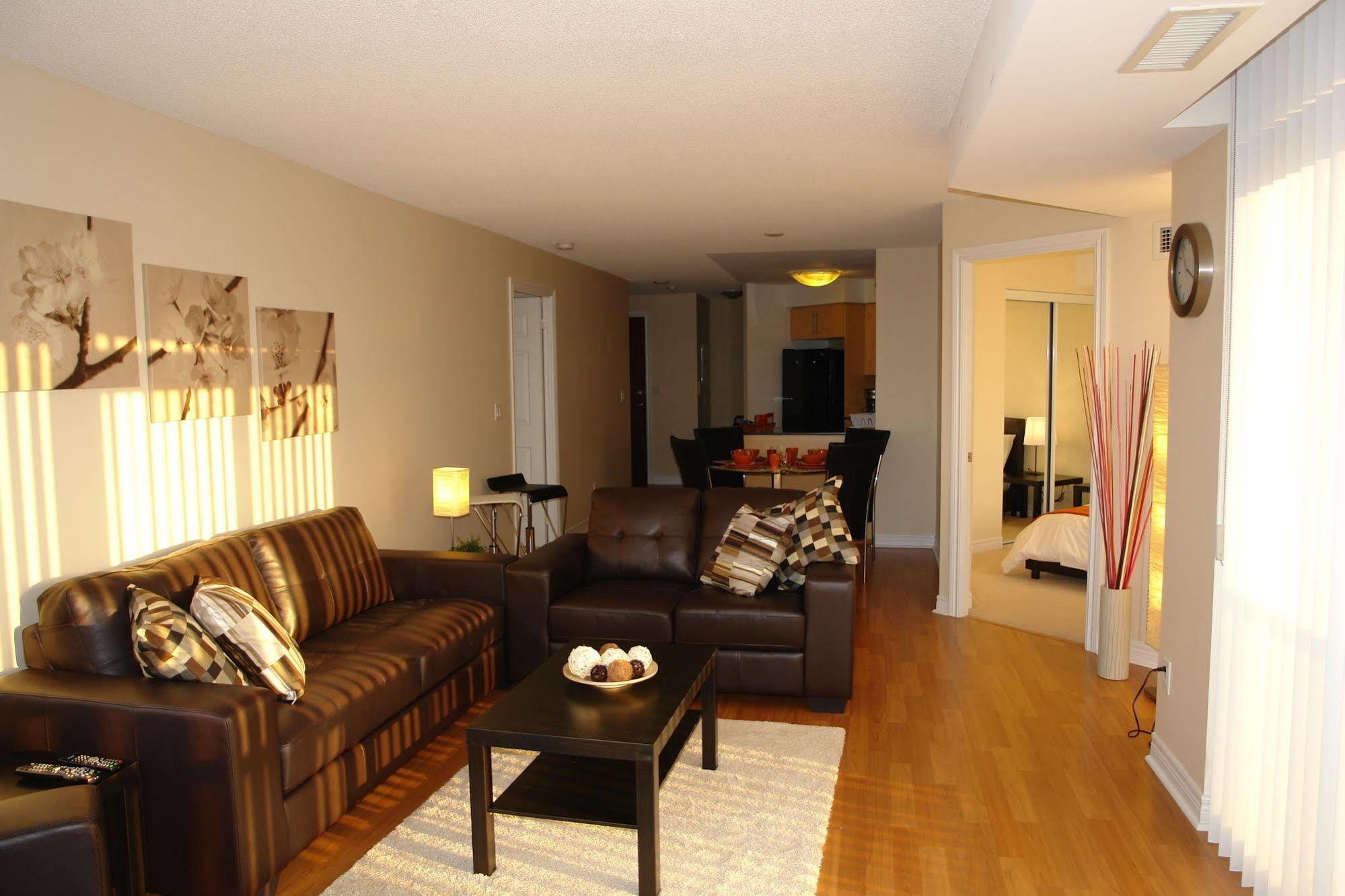 Goodwood Suites Mississauga Exteriör bild