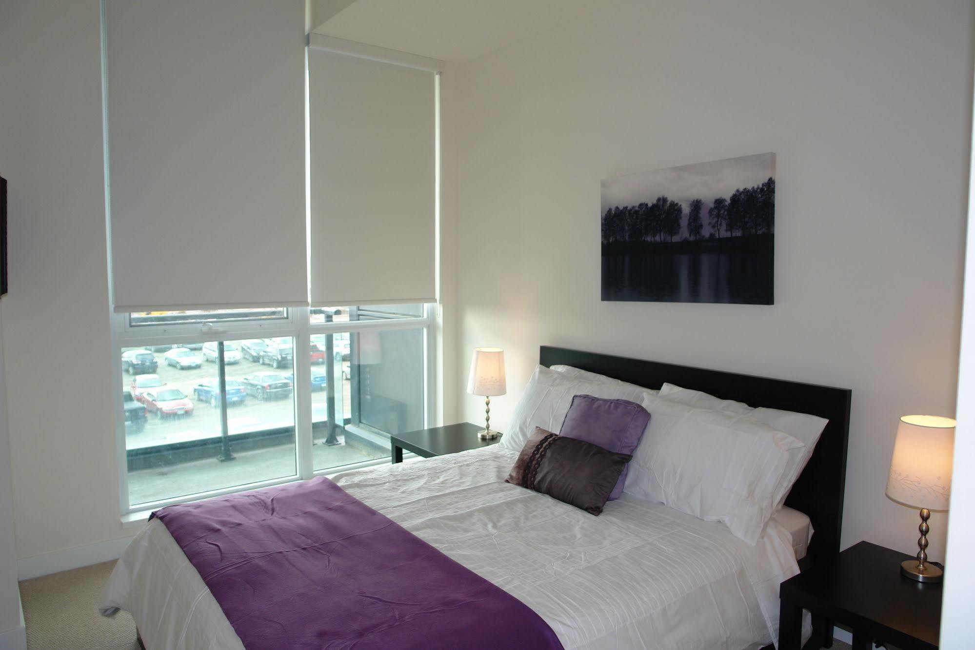 Goodwood Suites Mississauga Exteriör bild
